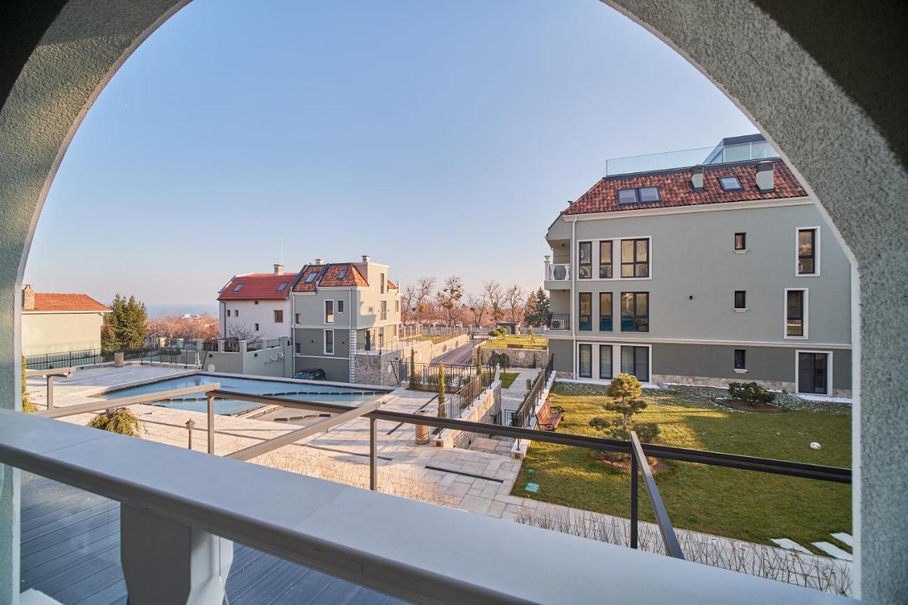 Mediterranea Complex - Luxury Apartment With Sea & Pool View! Varna Dış mekan fotoğraf